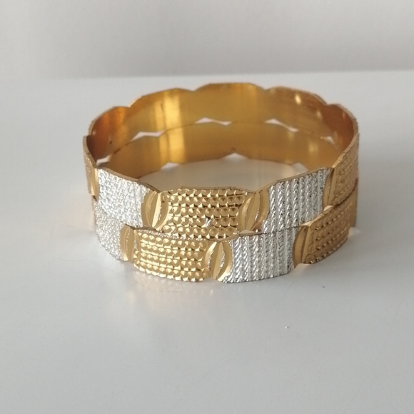 Bangles - Picture 3 of 5